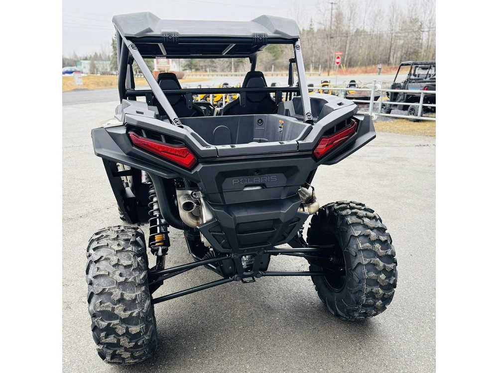 Polaris Rzr Xp 1000 Sport Z26nes99a6 2026 alt