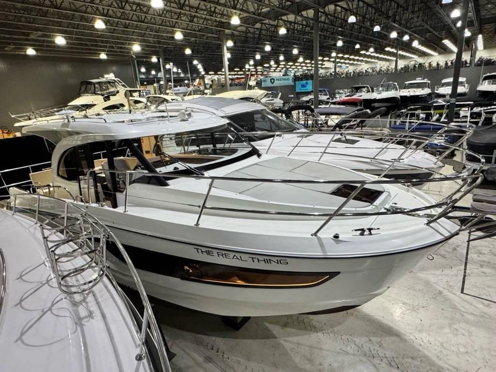 2022 Beneteau Antares 11 alt
