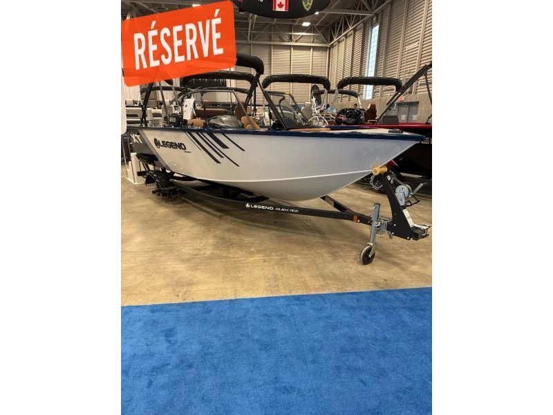 Legend 18 Xt White Blue 2026 alt