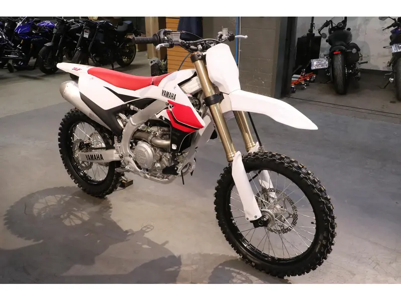 2026 Yamaha YZ450F 70E ANNIVERSAIRE thumbnail 10
