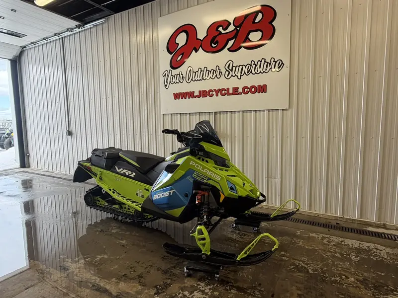 2026 Polaris BOOST INDY VR1 DYNMX 137