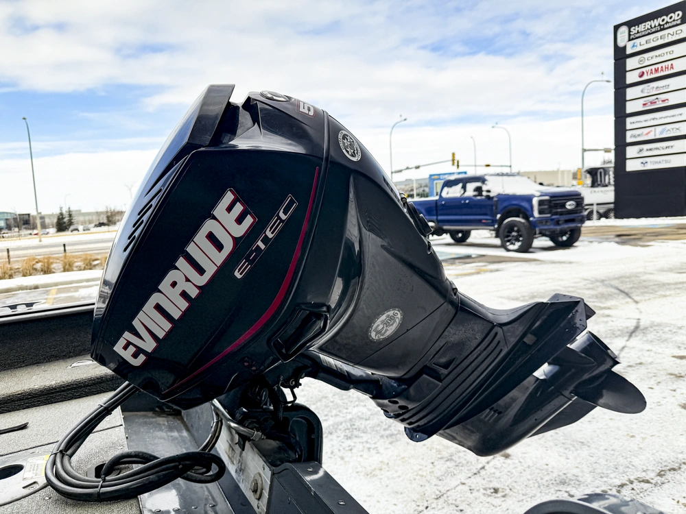 2007 Lund Boat Co 1625 Classic Sport alt