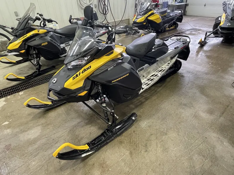Ski-Doo Renegade Sport 600 ACE 2024
