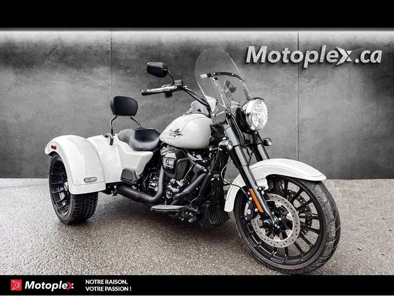 Harley-Davidson FREEWHEELER flrt trike 2023