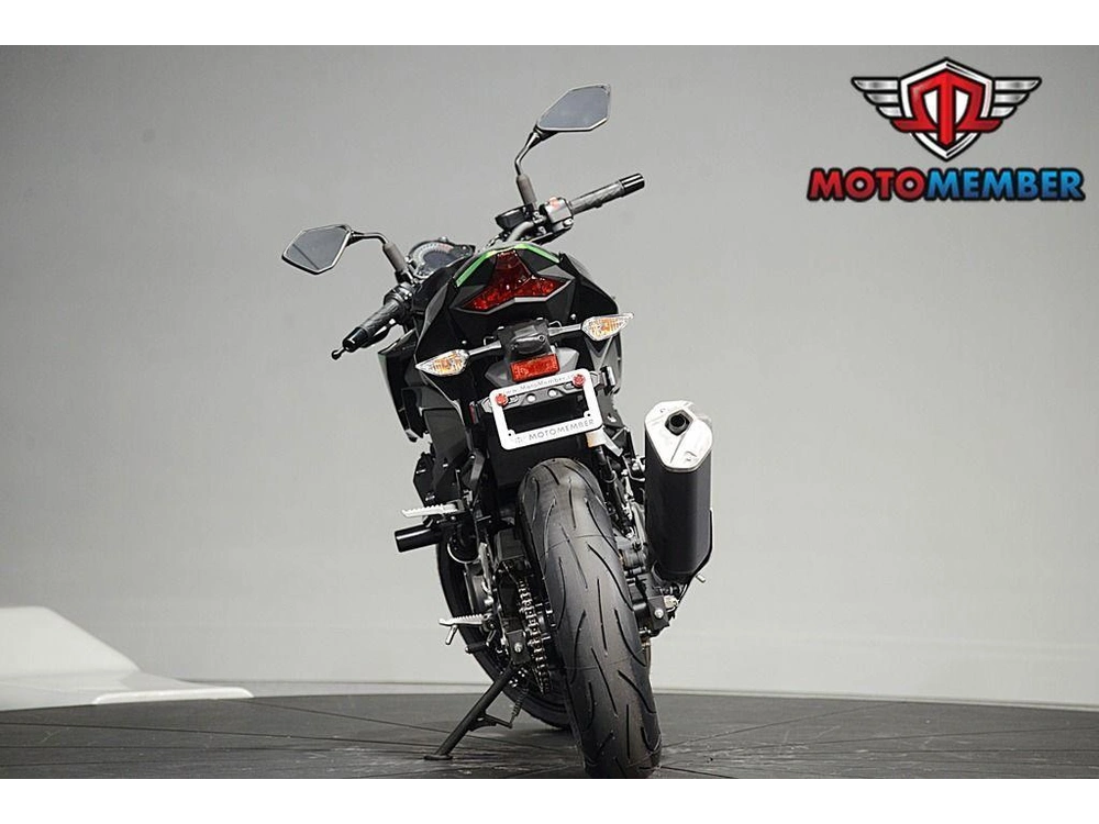 2022 Kawasaki Z400 Abs alt