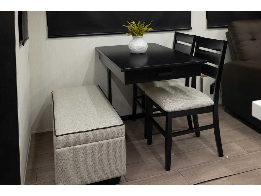 Alpha Wolf 26rl 2026 alt