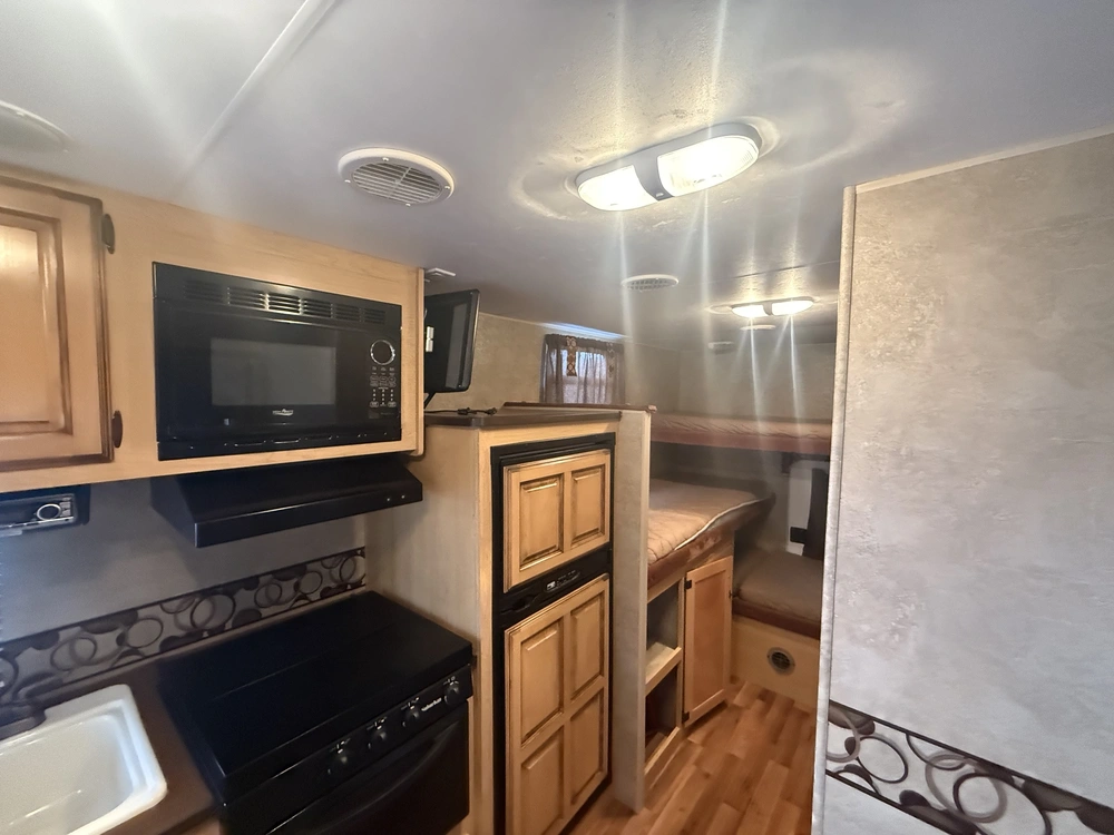 2012 Kz Spree Lx 240 alt