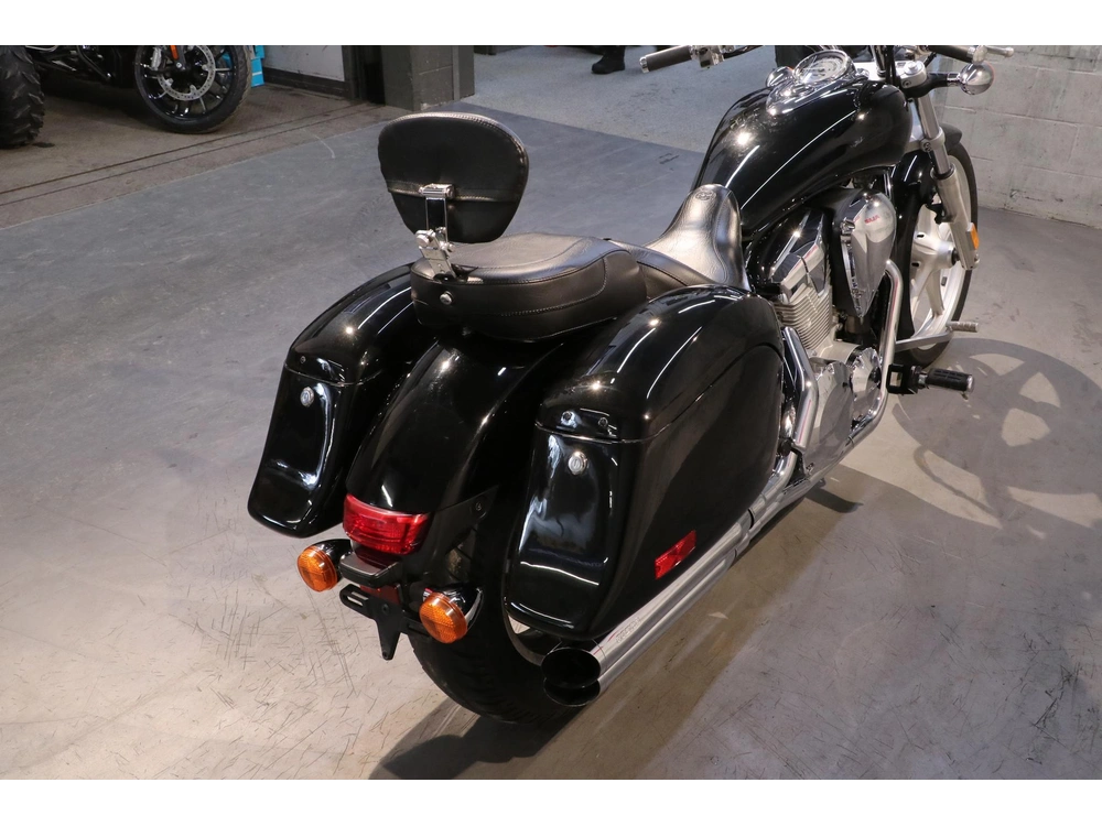 Honda Vt1300 2010 alt