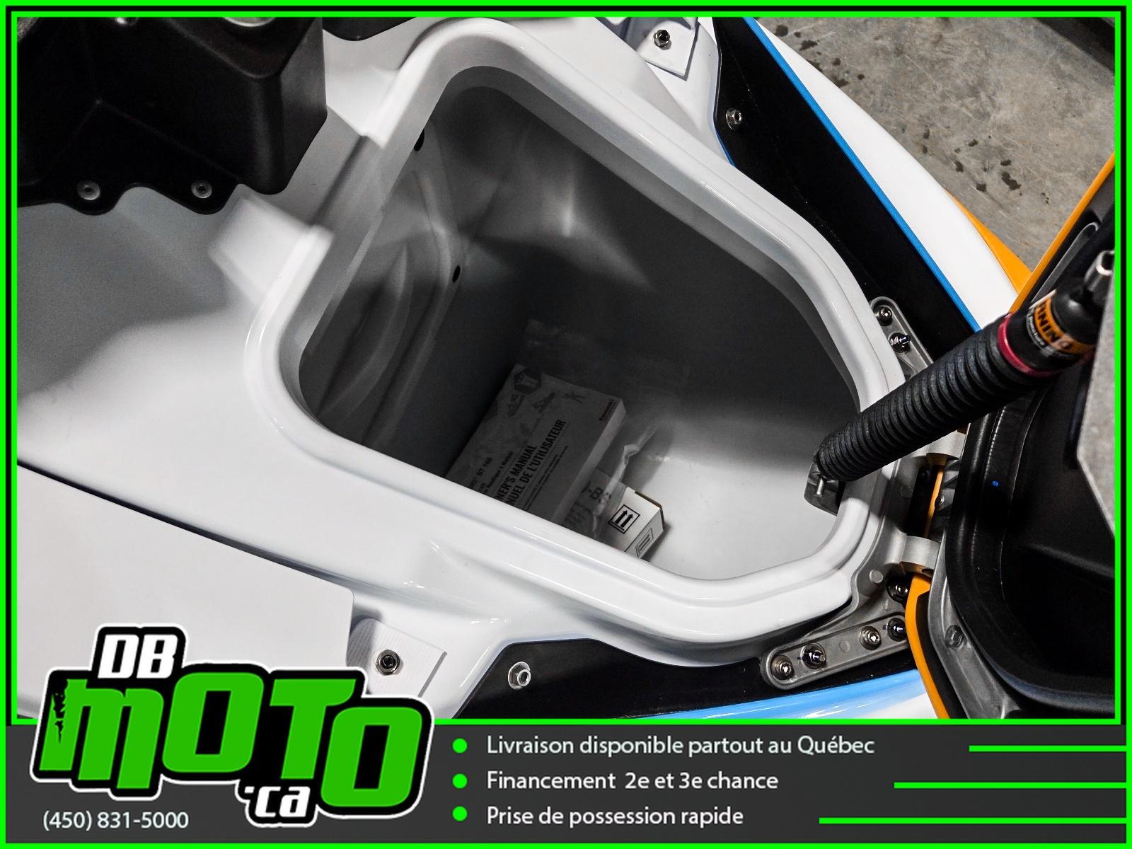 2026 Kawasaki JET SKI ST 160 thumbnail 9