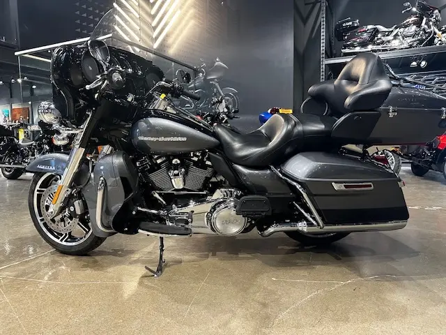 Harley-Davidson FLHTK Electra Glide Ultra LimitedFLHTK 2021
