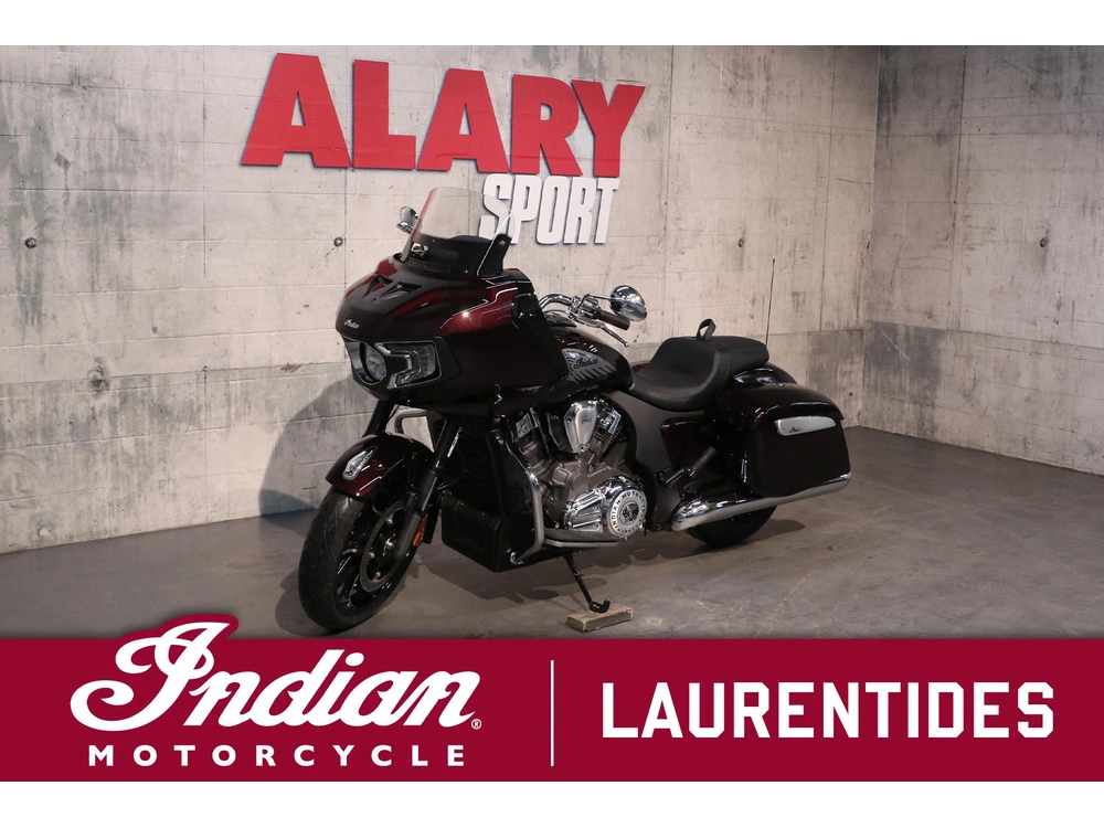 2026 Indian Motorcycle Challenger Limited alt