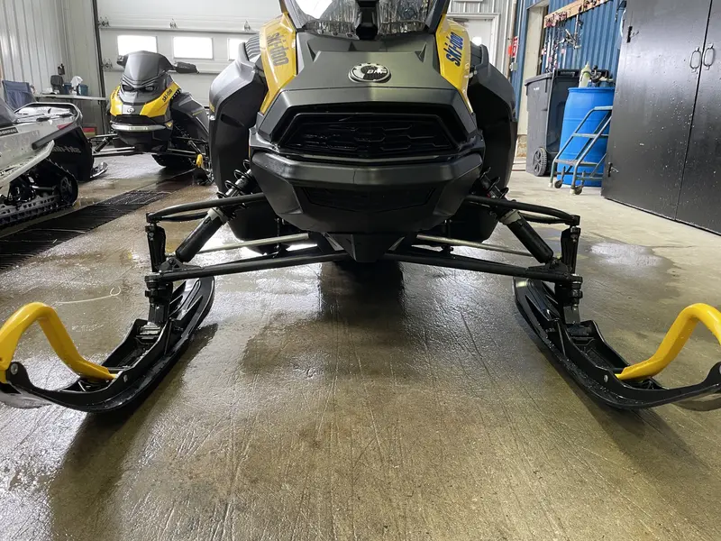 2024 Ski-Doo Renegade Sport 600 ACE