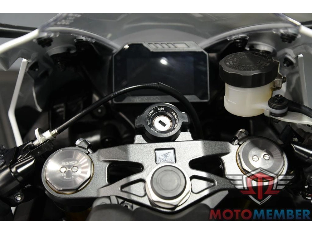 2026 Honda Cbr1000rr alt