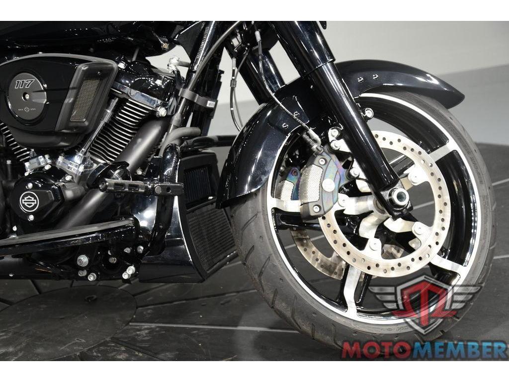 2024 Harley-Davidson Street Glide Base for Sale