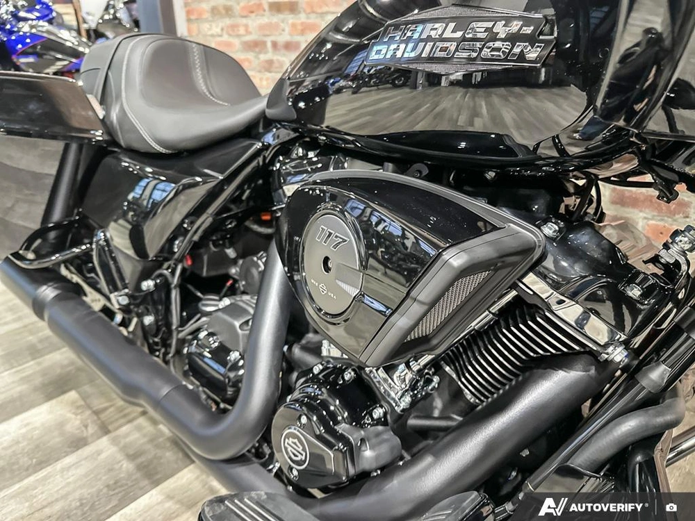 2026 Harley-davidson Road Glide alt