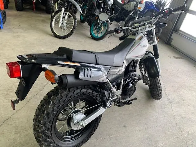 Yamaha TW200 2025