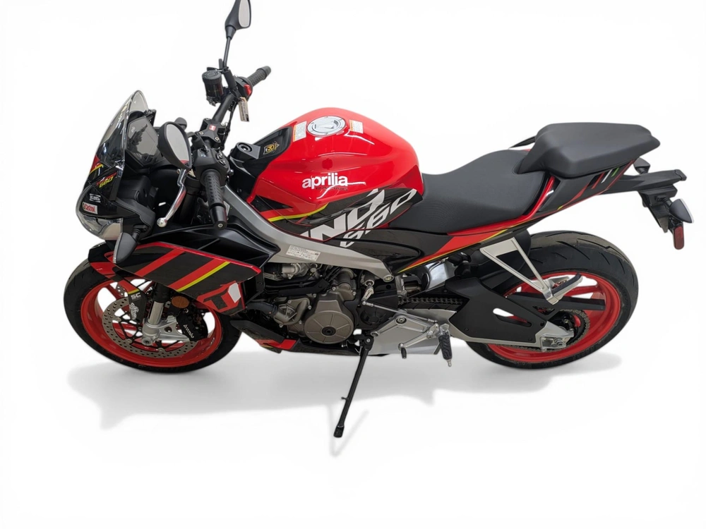 2024 Aprilia Tuono 660 alt