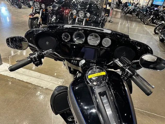 Harley-Davidson FLHTK Electra Glide Ultra LimitedFLHTK 2021
