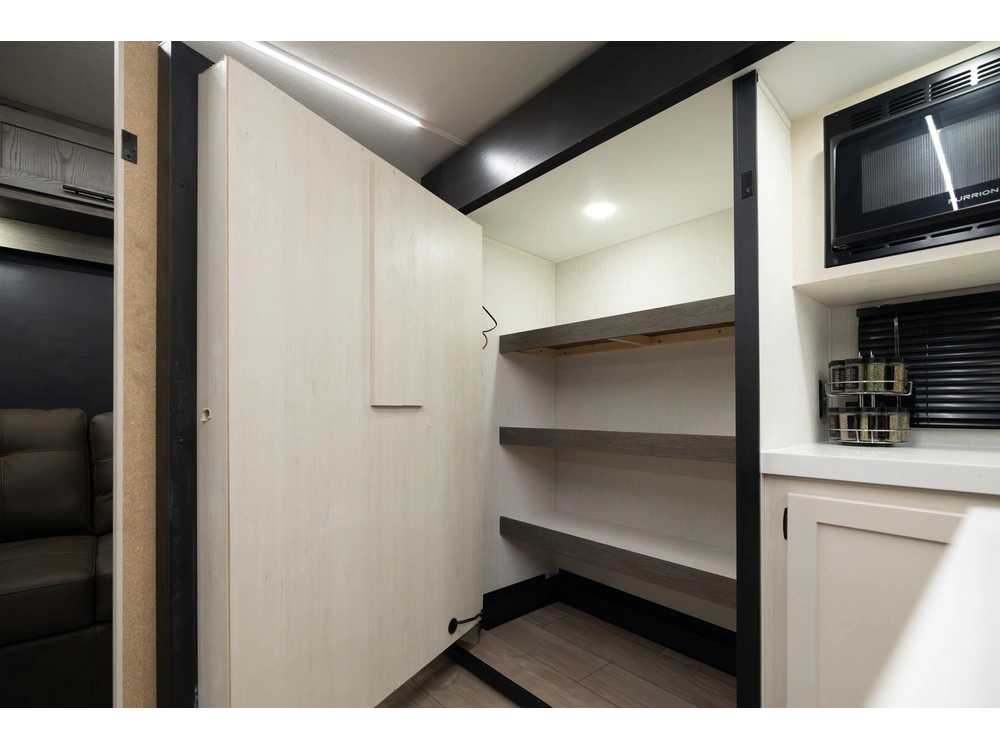 Alpha Wolf 26rl 2026 alt