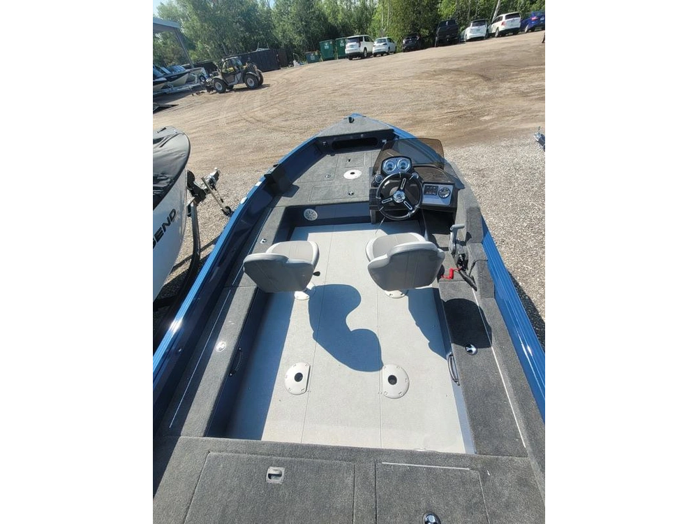 2023 Smoker-craft Excursion 166 Sc alt
