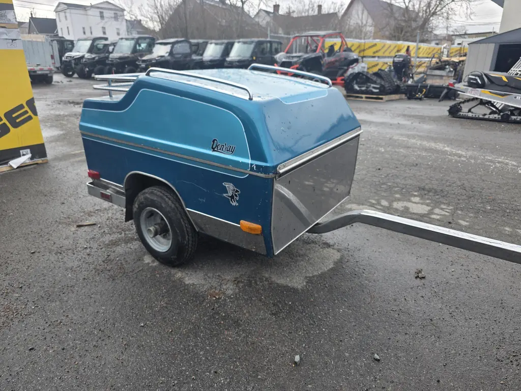 1994 Nu-Wa 2 Wheel Spyder Trailer