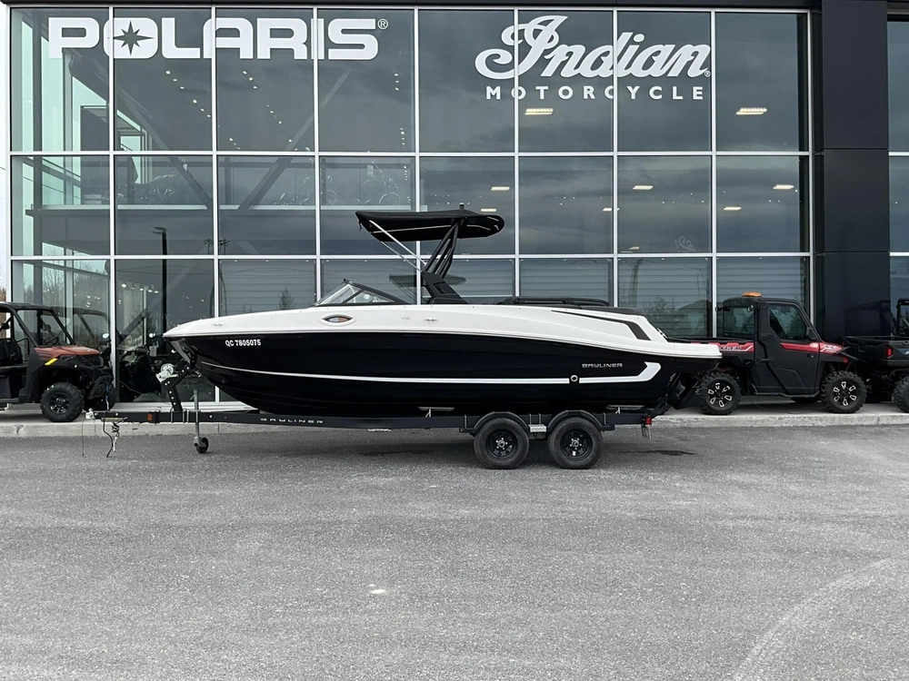 2021 Bayliner Vr6 alt