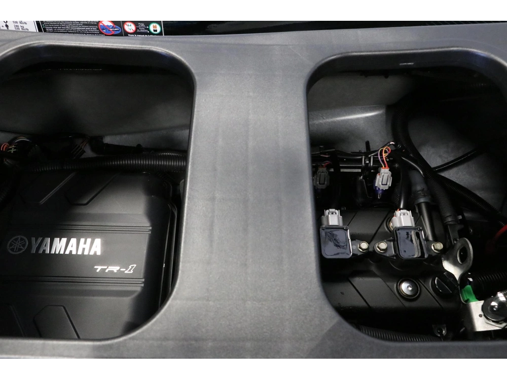 2026 Yamaha Vx Deluxe + Audio alt