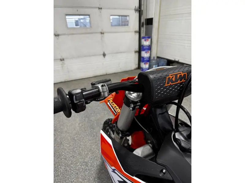 2023 KTM 350 SX-F thumbnail 12