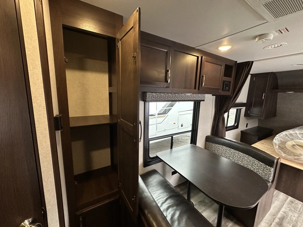 Jayco Jay Flight Slx 8 224bh 2020 alt