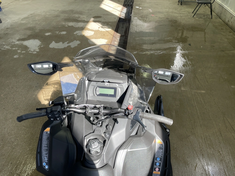 Ski-doo Renegade Adrenaline 900 Ace Turbor 2026 alt