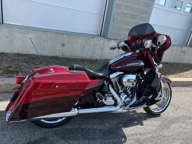 2012 Harley-Davidson Street GlideFLHXSE