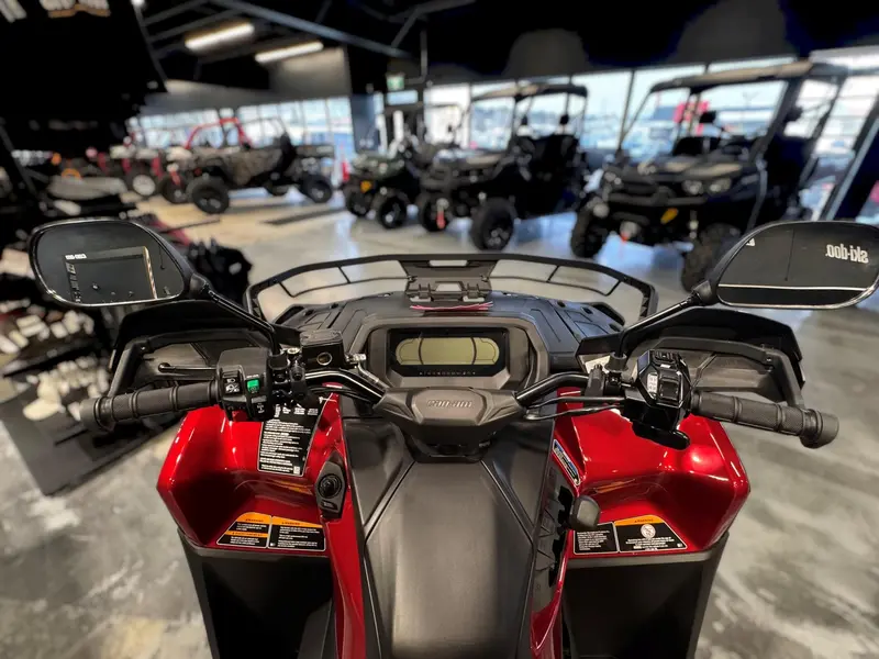 Can-Am OUTLANDER MAX XT 850 2025