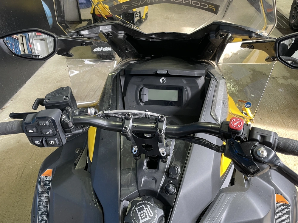 Ski-doo Grand Touring Sport 600 Ace 2026 alt