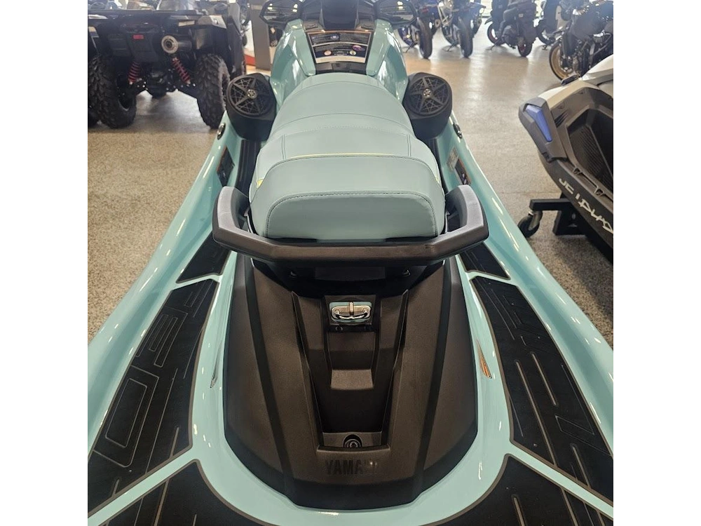 2025 Yamaha Vx Limited Ho alt