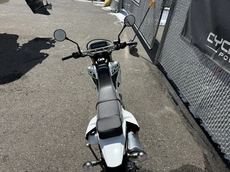 2026 Kawasaki KLX300 thumbnail 2