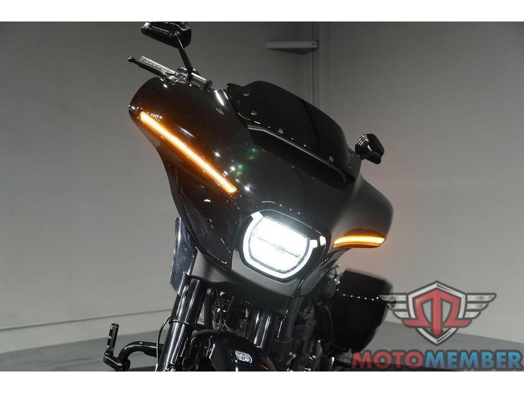 2024 Harley-Davidson Street Glide Base for Sale