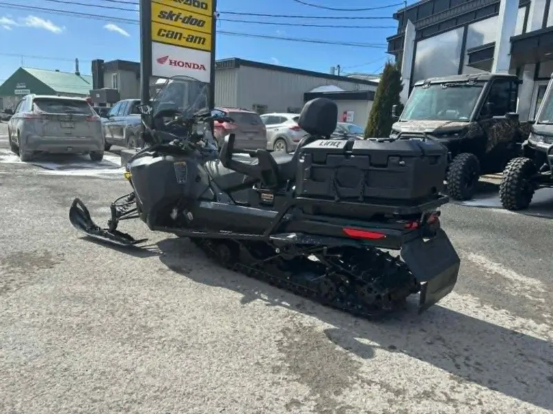 2023 Ski-Doo EXPEDITION SE 900 TURBO 1.5