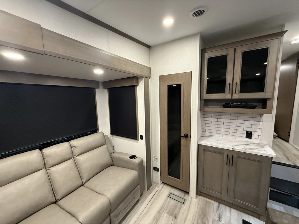 Kz-rv Durango H-t 232mld 2026 alt