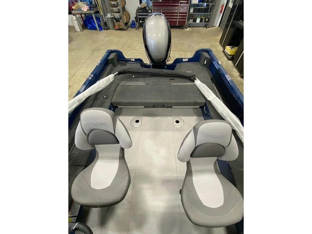 2026 Smoker-craft Excursion 176 Dc alt