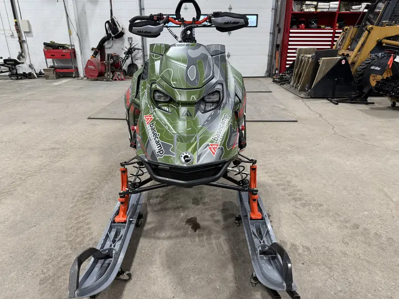 2026 Ski-doo Summit X Expert 154 850 Etec Tgtm alt