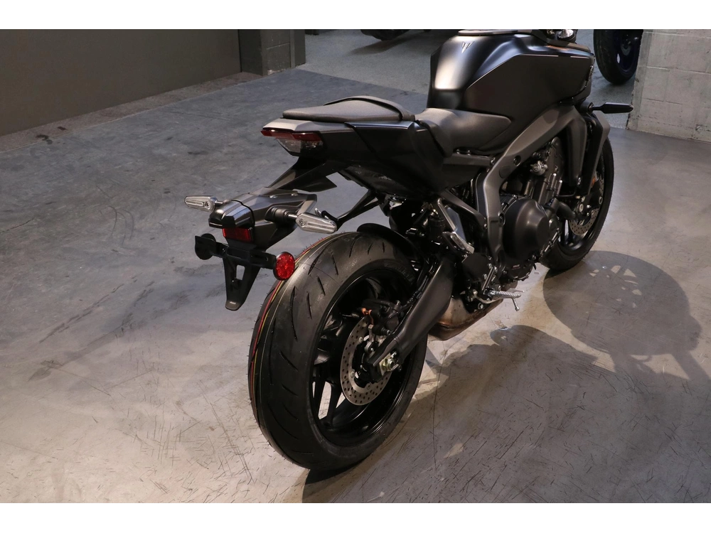2026 Yamaha Mt-09 alt