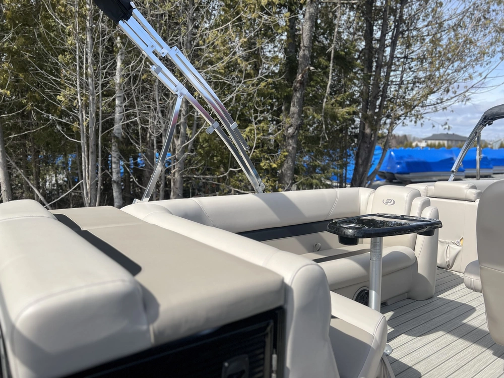 Princecraft Quorum 23l Sport 2021 alt