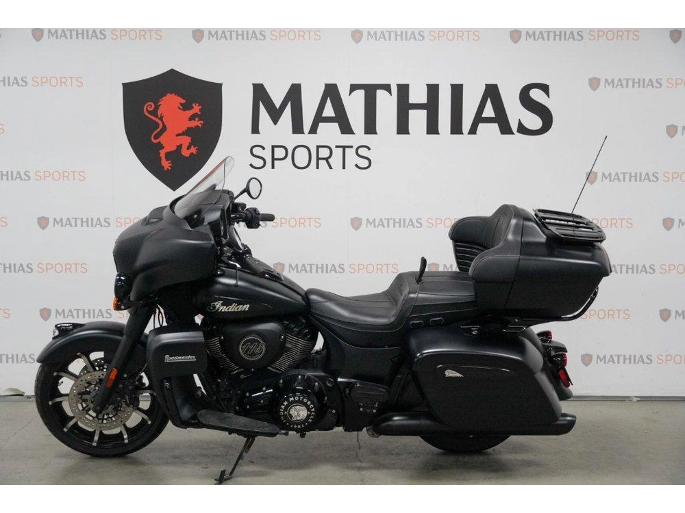 Indian Motorcycle Roadmaster Dark Horse 2023 alt