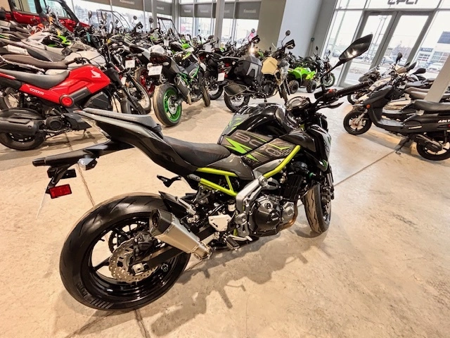 Kawasaki Z900 Abs Zr900 Z900 Zr Z 900 Abs Bas Km 2017 alt