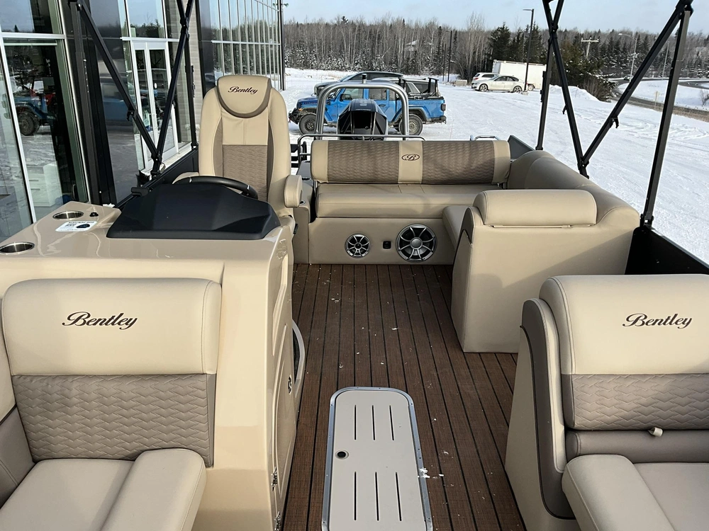 Bentley Elite 223 Swingback Bench 2024 alt