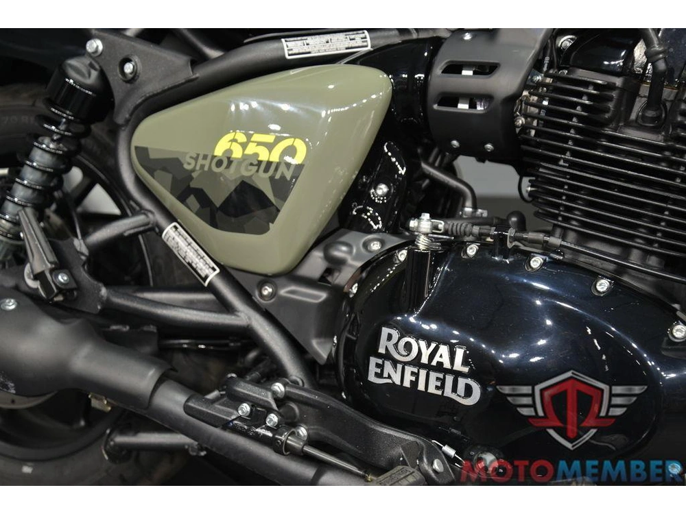 2024 Royal Enfield Shotgun 650 Drill Green alt