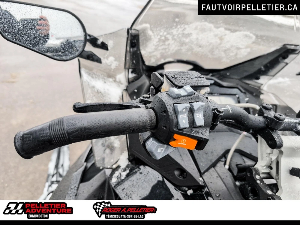 Ski-doo Renegade X 900 Ace Turbo 2021 alt