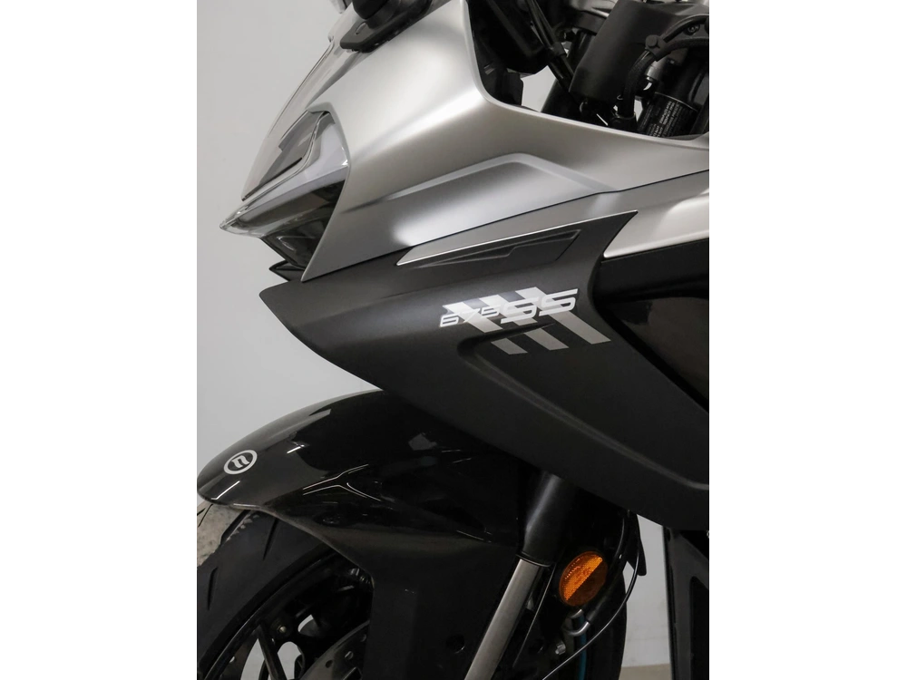 Cfmoto 675 Ss Noir 2026 alt