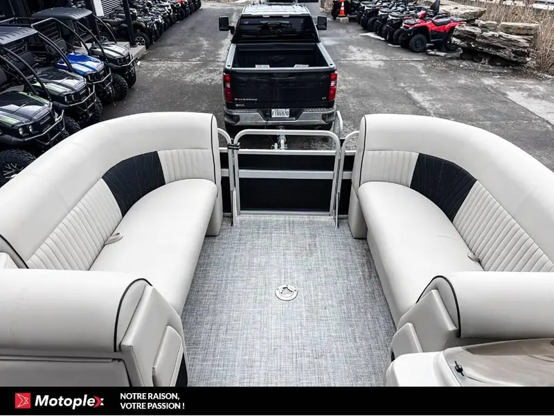 2021 Legend PONTON DUAL LOUNGE thumbnail 6