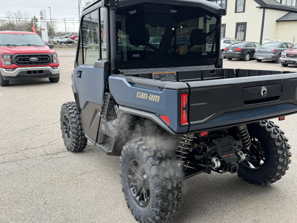 2026 Brp Defender Limited Cab Hd11 (canada) alt
